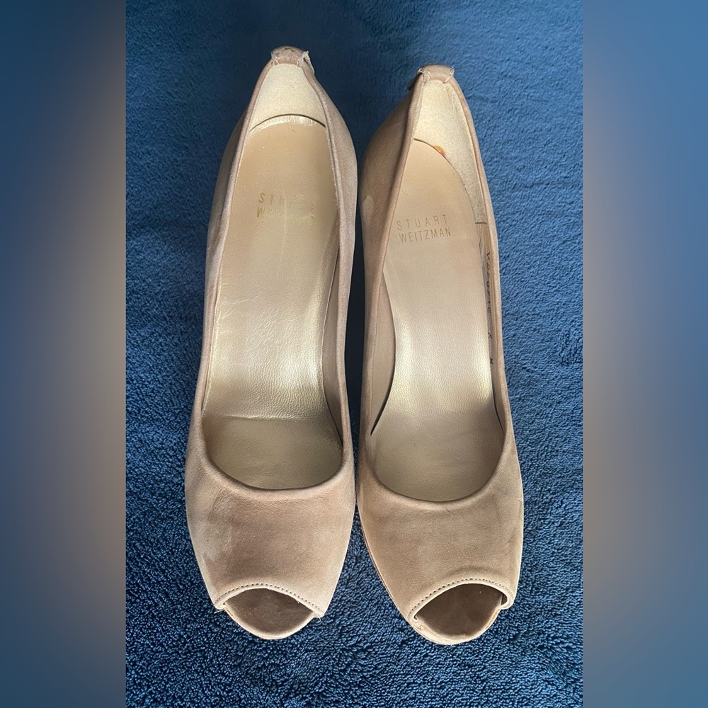Stuart Weitzman Beige Heels